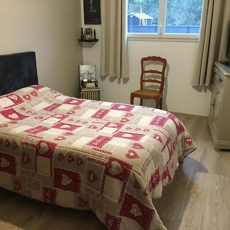 Appartement Au Vieux Bourg à Guécélard Extérieur photo