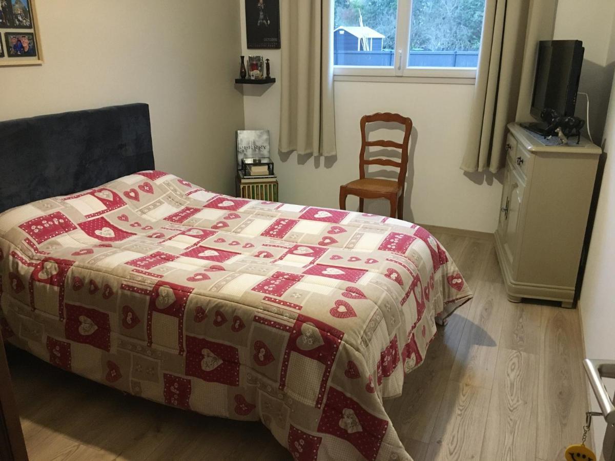 Appartement Au Vieux Bourg à Guécélard Extérieur photo